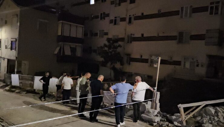Kolonlarından çatlama sesi gelen 7 katlı bina tahliye edildi
