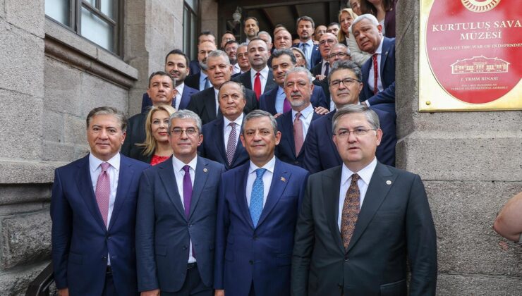 91 vekille ana muhalefet olan Yeni Parti’ye 10  milletvekilinin daha katılacağı iddia edildi