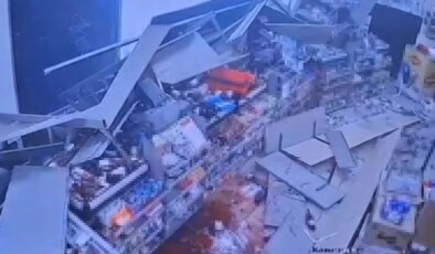 Kontrolden çıkan otomobil markete daldı, vatandaşlar ölümden döndü