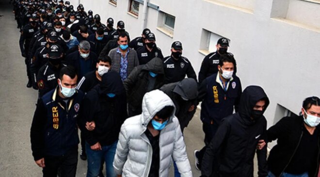 Van merkezli 25 ilde yasa dışı bahis operasyonu: Milyarlarca liralık vurgun yapan 159 kişiye gözaltı