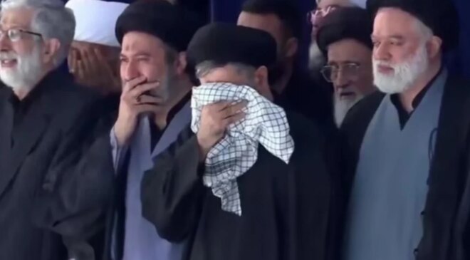 Hamaney’in cenazesinde dikkat çeken ayrıntı! Yeni lider yoktu