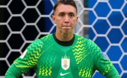Muslera’dan yürek burkan sözler: Acı çekiyorum, böyle bir şey beklemiyordum
