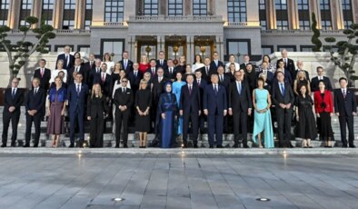 Külliye’de tarihi NATO resepsiyonu: Liderler aile fotoğrafı çekimine katıldı