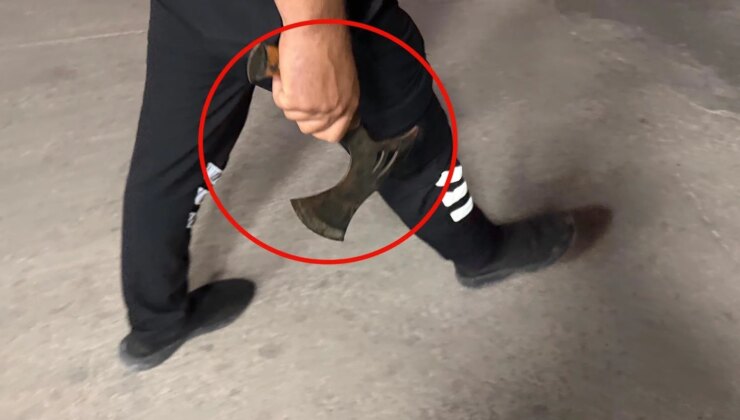 Adıyaman’da acil servis önünde baltalı dehşet