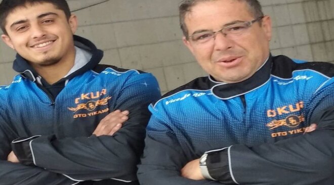 Oğlunu kurtarmak isterken o da akıma kapıldı: 2 ölü