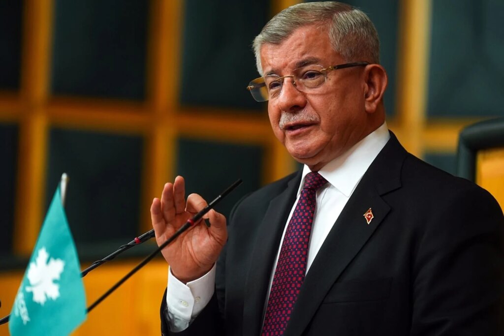 Babacan'dan Davutoğlu'na ziyaret