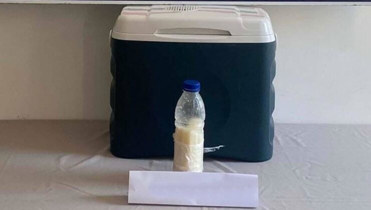 Polisin durdurduğu otomobildeki plastik şişede bulundu: 500 gramı 5 milyon dolar