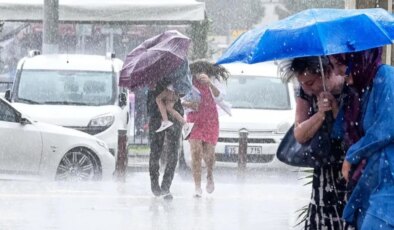 Meteoroloji tarih vererek uyardı! Sağanak yağışlar geri geliyor