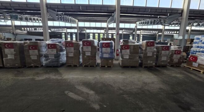 Sağlık Bakanlığı, Venezuela’ya ilaç ve tıbbi yardım malzemesi gönderdi