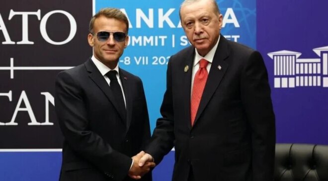 Cumhurbaşkanı Erdoğan, Macron ile görüştü: Şam’daki bombalı saldırı da gündemdeydi