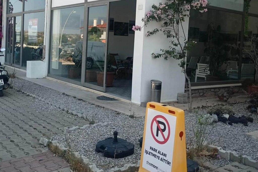 Datça'da Silahla Vurulan İş İnsanı Hastaneye Kaldırıldı