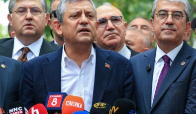 İspanya Başbakanı Pedro Sanchez’den Özgür Özel’e tam destek