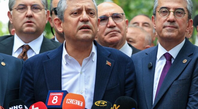 İspanya Başbakanı Pedro Sanchez’den Özgür Özel’e tam destek