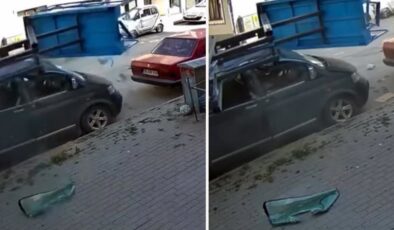 Eşya taşıma asansörünün minibüsün üzerine devrildiği anlar kamerada