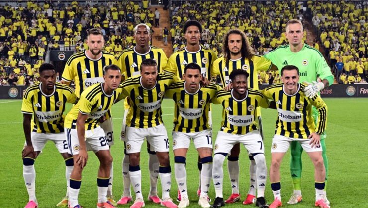 Taraftarlar gitsin diye yolunu gözlüyordu! Takımda kalacağı açıklandı