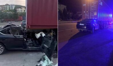 Tırın altına giren otomobilden acı haber! Baba ile oğlu hayatını kaybetti