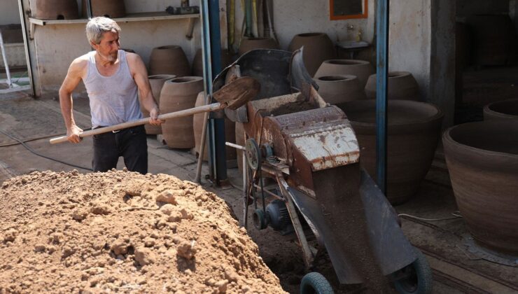 Toprak, saman ve keçi kılıyla yapılıyor ve 18 yıla kadar dayanıyor: Fiyatı 12 bin TL