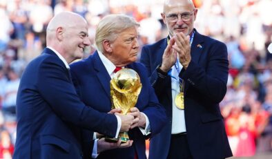İki ülkeyi karşı karşıya getirecek hamle! İspanya Donald Trump’a sansür uyguladı