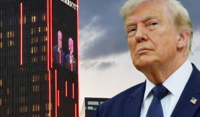 ABD Başkanı Trump’ın kalacağı otele Cumhurbaşkanı Erdoğan ile birlikte yer aldığı fotoğraf yansıtıldı