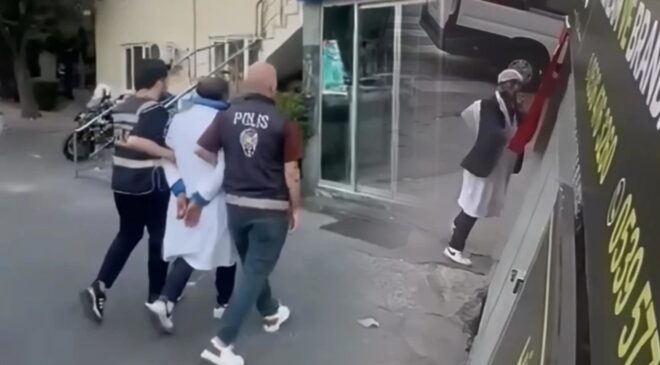 Türk bayrağını söküp yere attı! Yakalanan şüphelinin ifadesi ortaya çıktı
