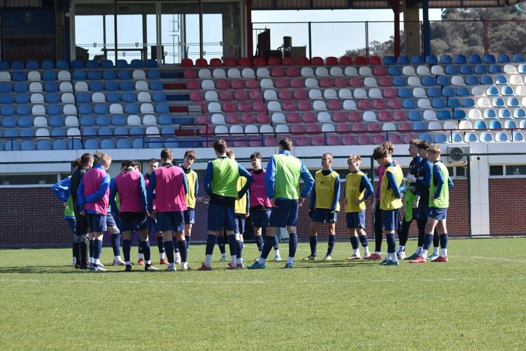 Altınordu FK, yatırımcı eksikliği nedeniyle ligden çekildi
