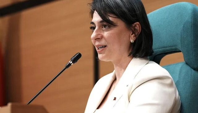 Üsküdar Belediye Başkanı Sinem Dedetaş için tutuklama talebi