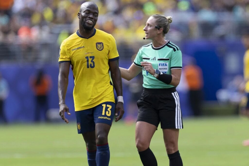 Enner Valencia milli takım kariyerini noktaladı