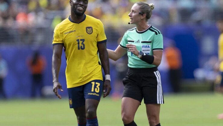 Enner Valencia’dan milli takıma veda