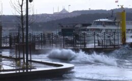 İstanbullular dikkat! Valilikten kritik uyarı geldi: Şiddetli fırtına yıkıp geçecek