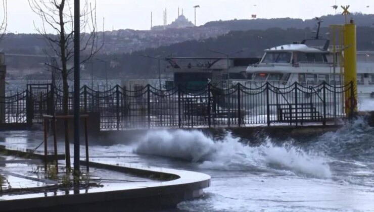 İstanbullular dikkat! Valilikten kritik uyarı geldi: Şiddetli fırtına yıkıp geçecek
