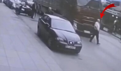 Tırın altında kalan yaşlı adam hayatını kaybetti