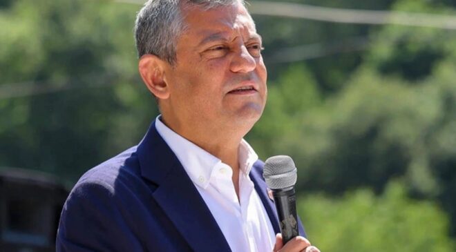 Yeni Parti adına açılan sosyal medya hesabına Özel’den jet yalanlama