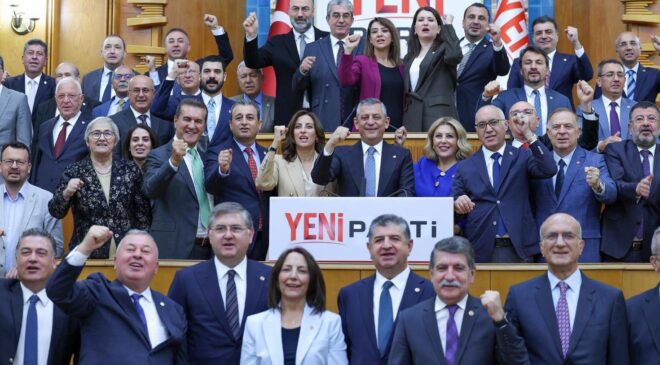 Manisa Büyükşehir Belediye Başkanı Besim Dutlulu YENİ Parti rozetini yarın takacak