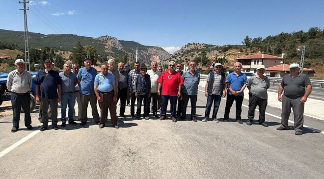 Çorum’da köylülerden yeni kavşak isyanı: Her gün ölüm korkusu yaşıyoruz