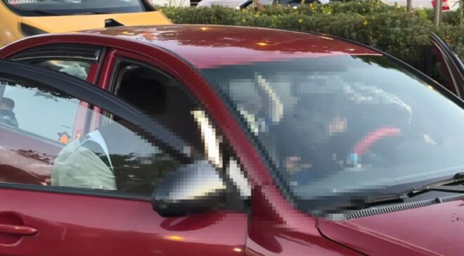 Üsküdar’da park halindeki otomobilde ölü bulundu