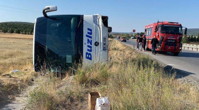 Eskişehir’de yolcu otobüsü devrildi: 24 yaralı