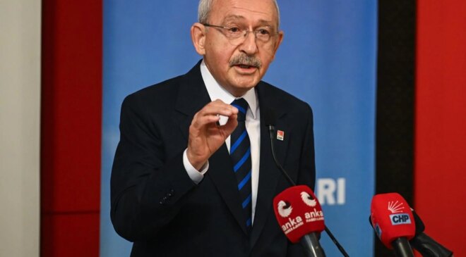 2021’de ihraç edilmişti, Mehmet Sevigen CHP’ye geri döndü