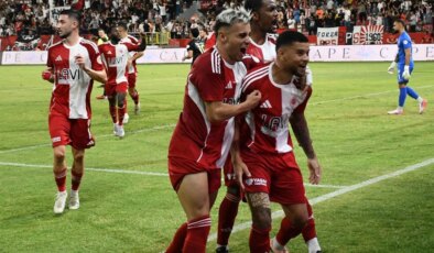 Batman Petrolspor 2 golle ilk 3 puanını kaptı