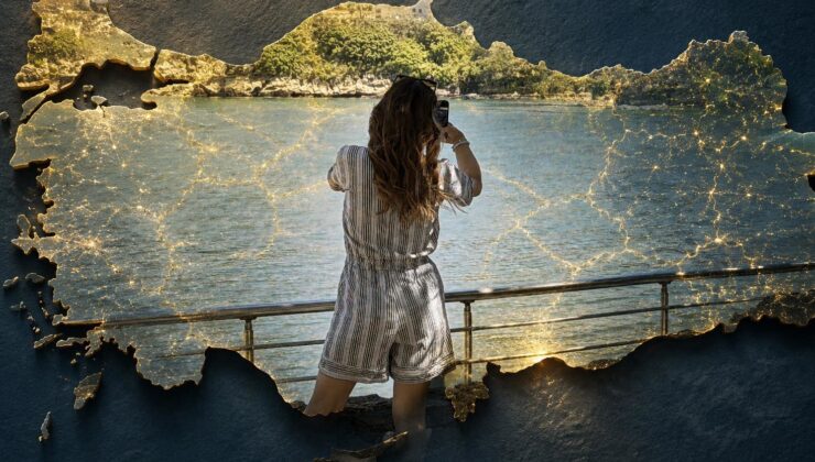 Bodrum ya da Çeşme değil! 6 bin 600 nüfuslu ilçeye 8 ayda 1 milyon kişi geldi