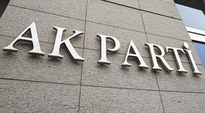 AK Parti’de 4 il başkanı görevden alındı