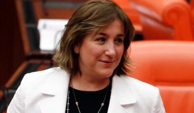 AK Parti’nin acı günü: Eski milletvekili Azize Sibel Gönül vefat etti…Cumhurbaşkanı Erdoğan’dan taziye mesajı
