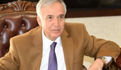 Anadolu medyasının gurur gecesini ünlü gazeteci Yavuz Donat köşesine taşıdı: Milletin evinde ödül töreni