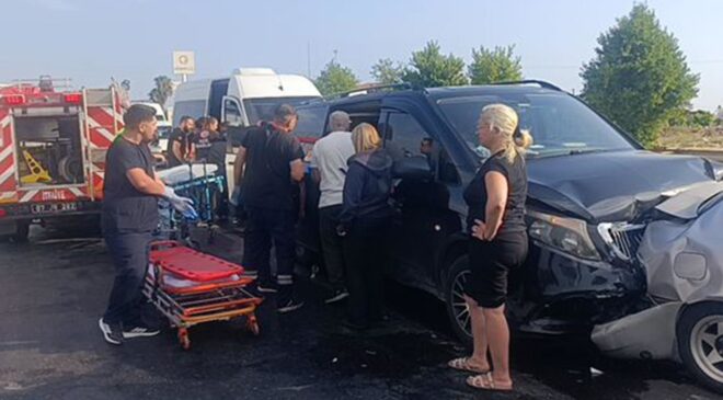 Manavgat’ta zincirleme kaza: 17 kişi yaralandı