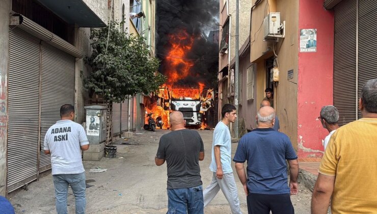 Çay içmeye giden ASKİ ekiplerinin vidanjörü yandı, mahalleli canını zor kurtardı
