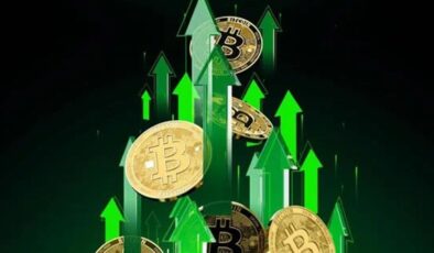 Bir gecede rekor artış: Bitcoin fiyatı uçuyor