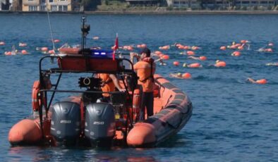 38’inci Boğaziçi Kıtalararası Yüzme Yarışı büyük katılımla tamamlandı