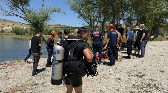 Çocuklarının gözü önünde kahreden veda