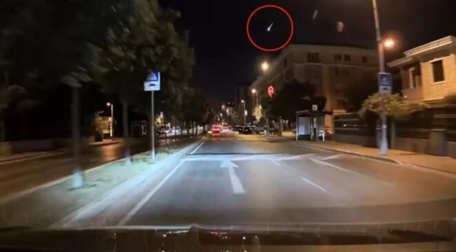 Büyükçekmece’de gök taşının düşme anı kamerada