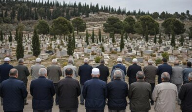 Cenazeye katılmayan eşine boşanma davası açtı! İşte mahkemenin kararı
