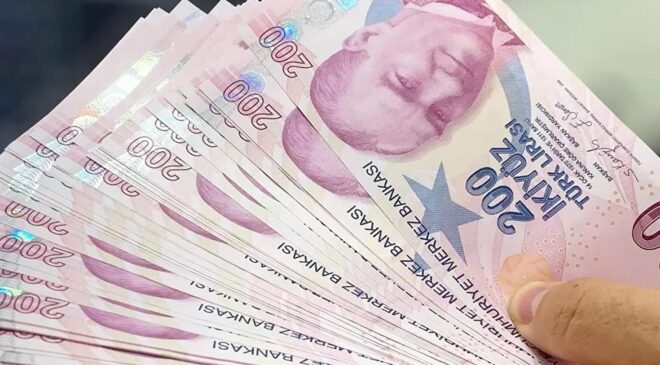 Ceplerine ne kadar para girecek? Memur ve emeklinin beklediği hesap yapıldı